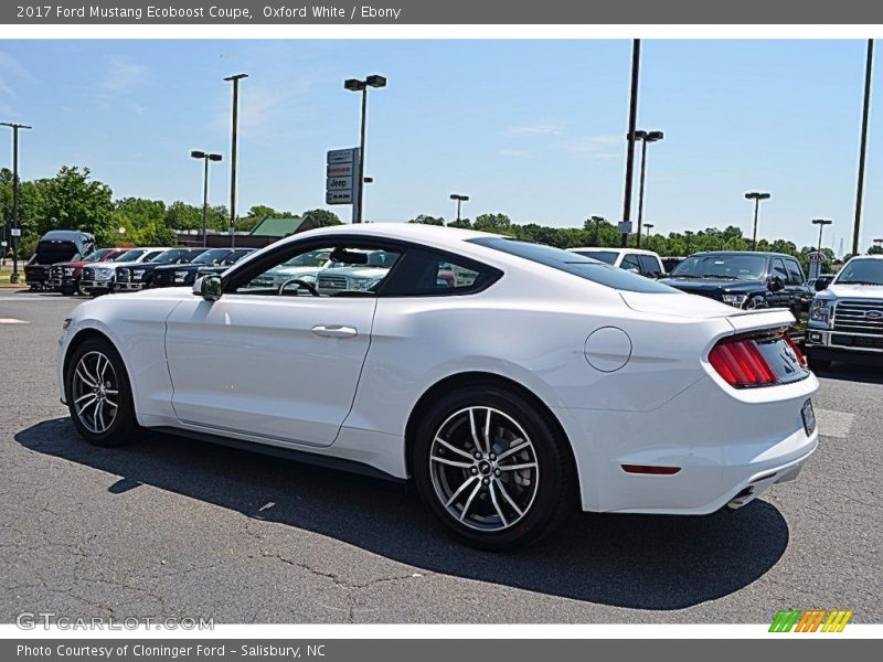 Oxford White / Ebony 2017 Ford Mustang Ecoboost Coupe