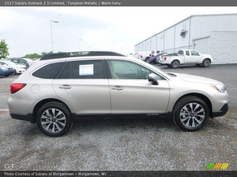 Tungsten Metallic / Warm Ivory 2017 Subaru Outback 2.5i Limited