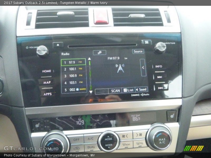 Tungsten Metallic / Warm Ivory 2017 Subaru Outback 2.5i Limited
