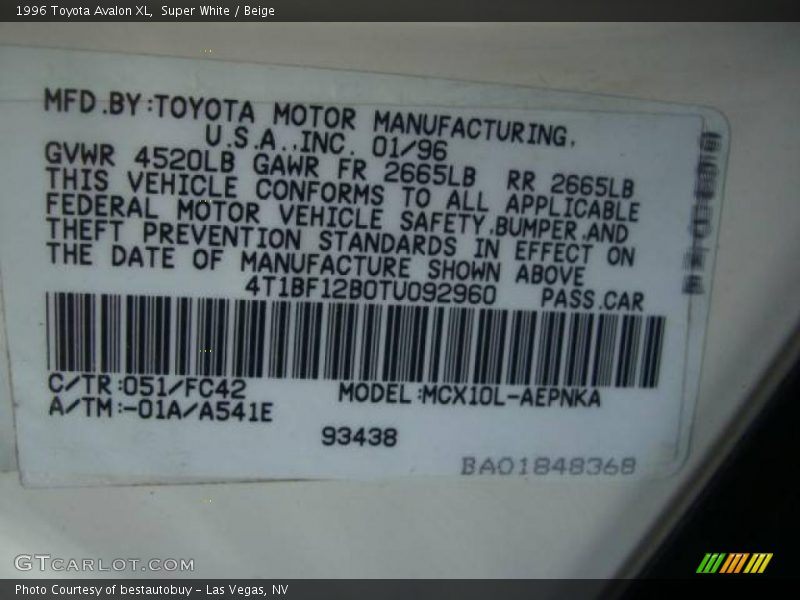 Super White / Beige 1996 Toyota Avalon XL
