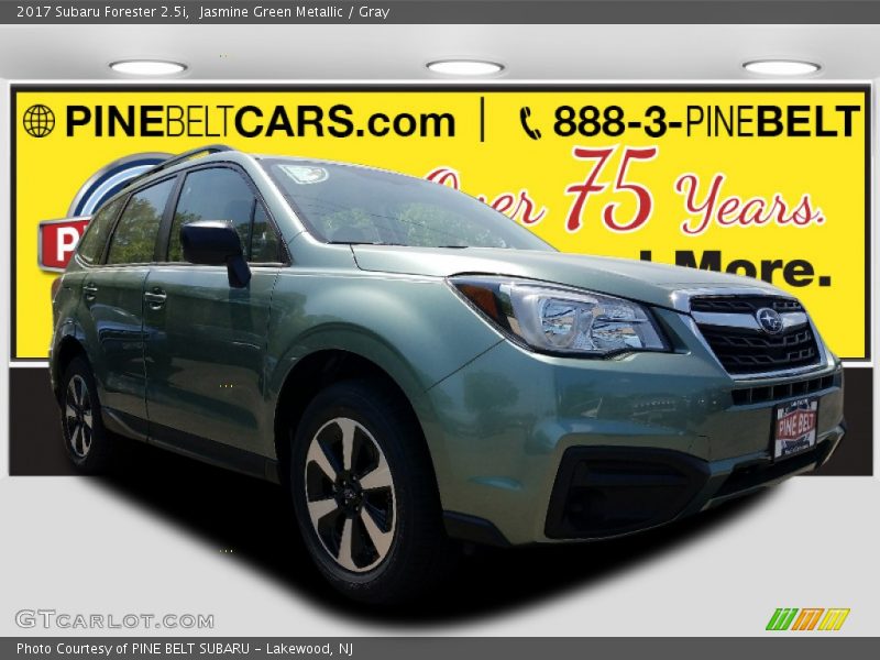 Jasmine Green Metallic / Gray 2017 Subaru Forester 2.5i