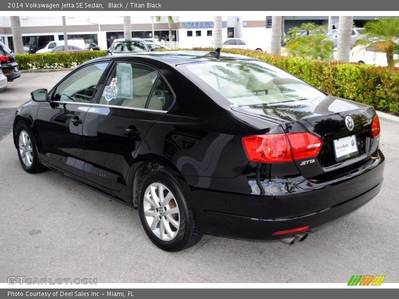 Black / Titan Black 2014 Volkswagen Jetta SE Sedan
