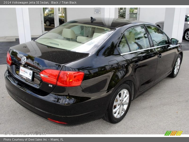 Black / Titan Black 2014 Volkswagen Jetta SE Sedan