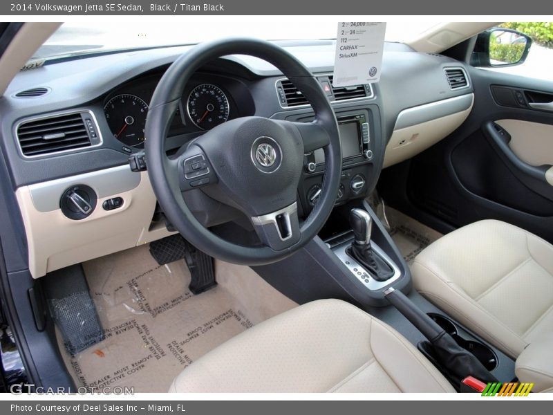 Black / Titan Black 2014 Volkswagen Jetta SE Sedan