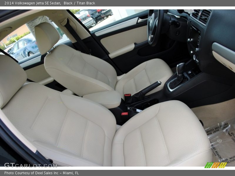 Black / Titan Black 2014 Volkswagen Jetta SE Sedan