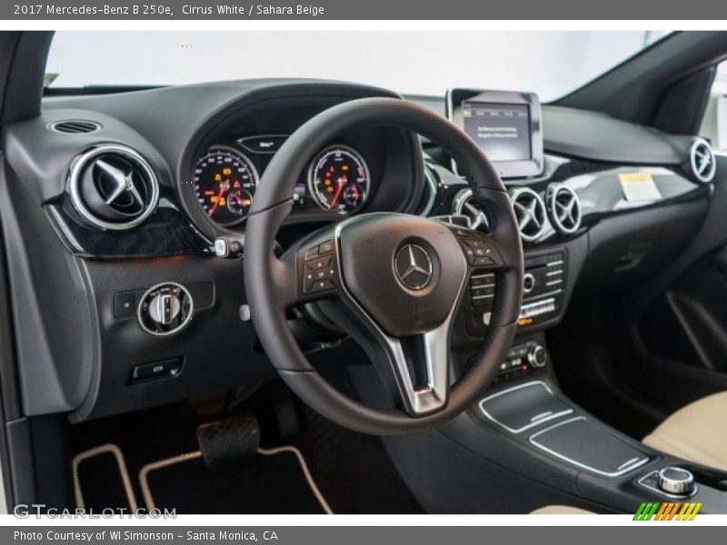 Cirrus White / Sahara Beige 2017 Mercedes-Benz B 250e