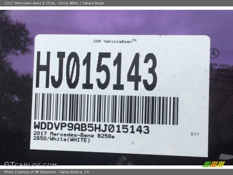 Cirrus White / Sahara Beige 2017 Mercedes-Benz B 250e