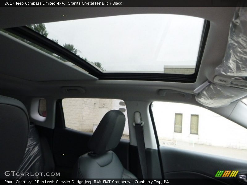 Granite Crystal Metallic / Black 2017 Jeep Compass Limited 4x4