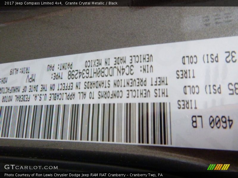 Granite Crystal Metallic / Black 2017 Jeep Compass Limited 4x4