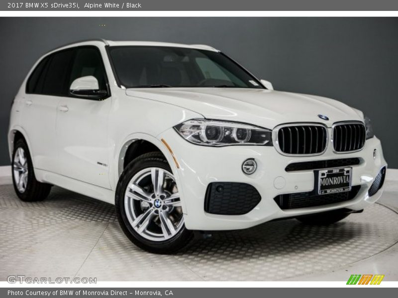 Front 3/4 View of 2017 X5 sDrive35i