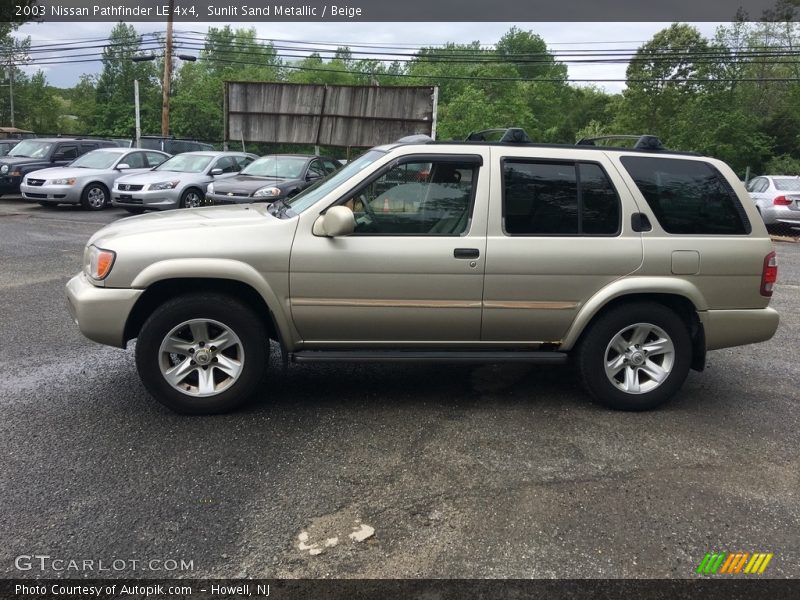 Sunlit Sand Metallic / Beige 2003 Nissan Pathfinder LE 4x4