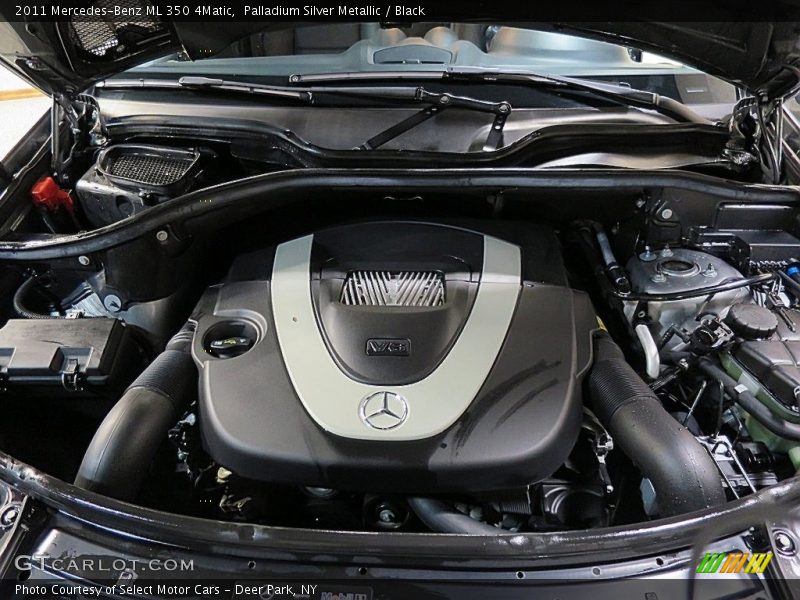 Palladium Silver Metallic / Black 2011 Mercedes-Benz ML 350 4Matic