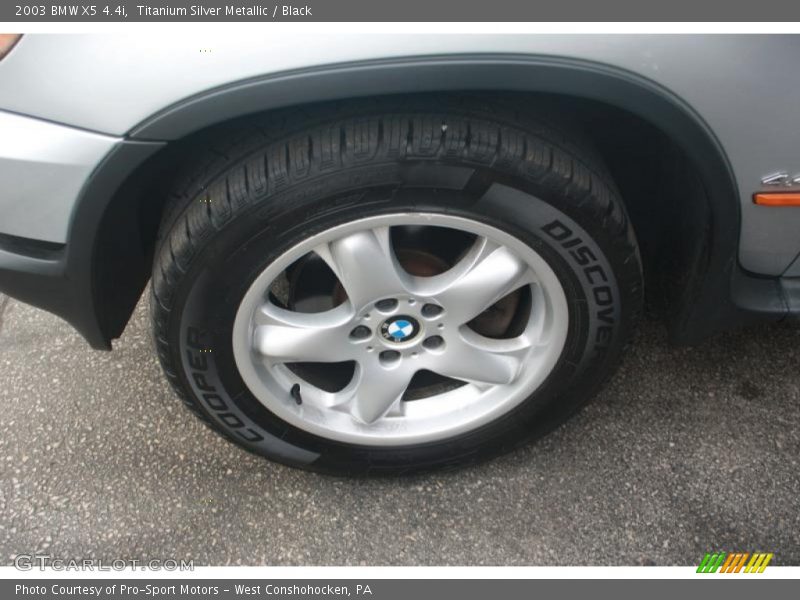 Titanium Silver Metallic / Black 2003 BMW X5 4.4i