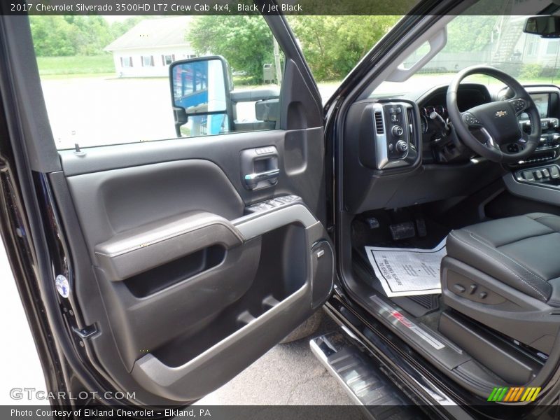 Black / Jet Black 2017 Chevrolet Silverado 3500HD LTZ Crew Cab 4x4