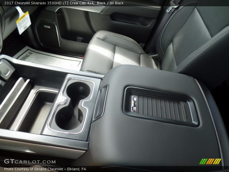 Black / Jet Black 2017 Chevrolet Silverado 3500HD LTZ Crew Cab 4x4