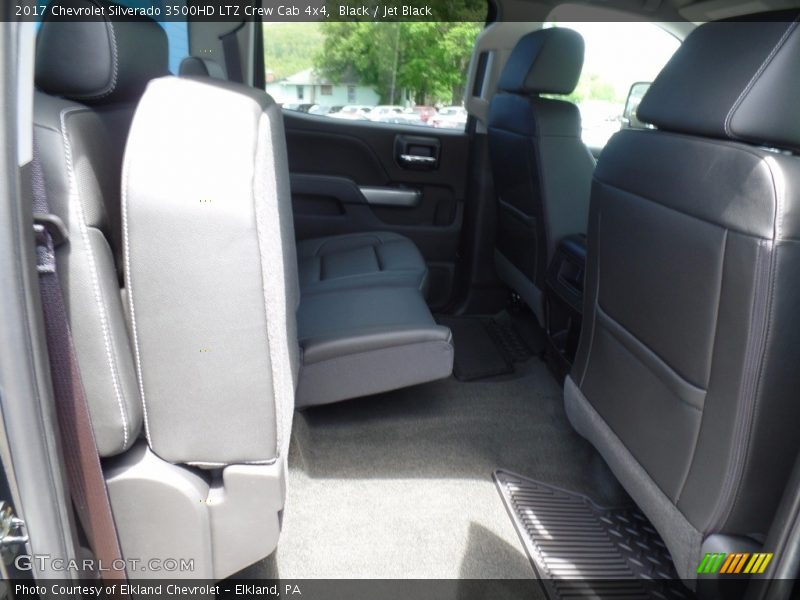 Black / Jet Black 2017 Chevrolet Silverado 3500HD LTZ Crew Cab 4x4