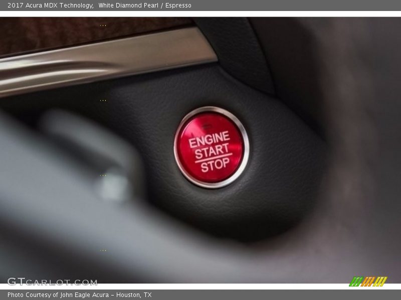 White Diamond Pearl / Espresso 2017 Acura MDX Technology