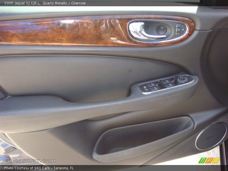 Quartz Metallic / Charcoal 2006 Jaguar XJ XJ8 L