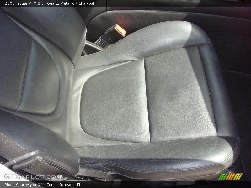 Quartz Metallic / Charcoal 2006 Jaguar XJ XJ8 L