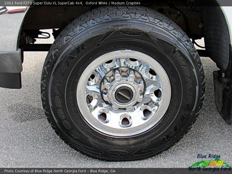 Oxford White / Medium Graphite 2001 Ford F250 Super Duty XL SuperCab 4x4