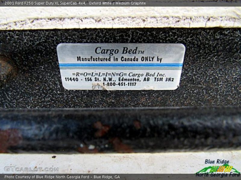Oxford White / Medium Graphite 2001 Ford F250 Super Duty XL SuperCab 4x4
