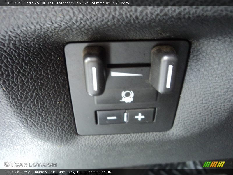 Summit White / Ebony 2012 GMC Sierra 2500HD SLE Extended Cab 4x4