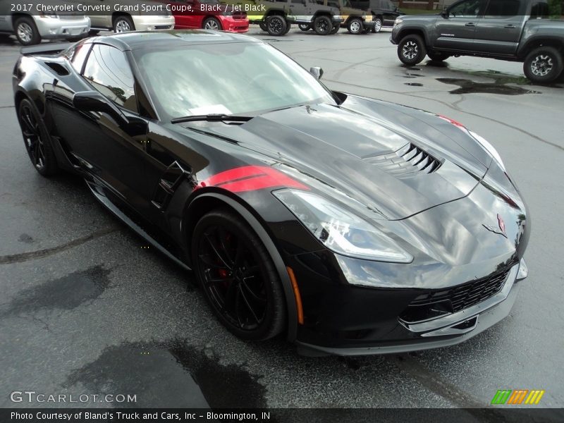 Front 3/4 View of 2017 Corvette Grand Sport Coupe