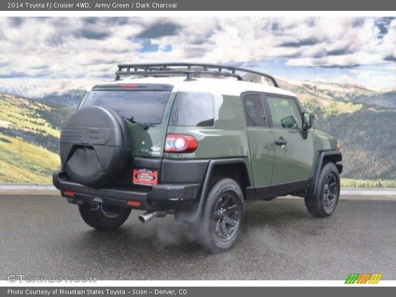 Army Green / Dark Charcoal 2014 Toyota FJ Cruiser 4WD