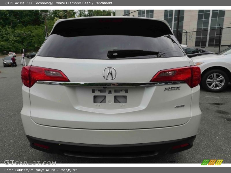 White Diamond Pearl / Parchment 2015 Acura RDX Technology
