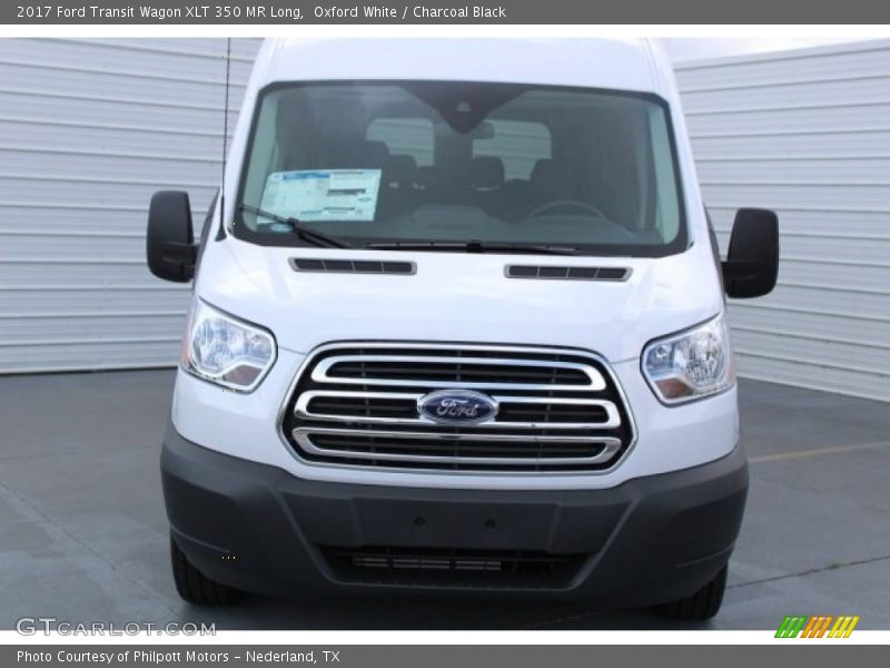 Oxford White / Charcoal Black 2017 Ford Transit Wagon XLT 350 MR Long