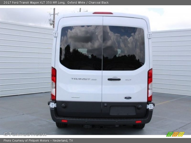 Oxford White / Charcoal Black 2017 Ford Transit Wagon XLT 350 MR Long