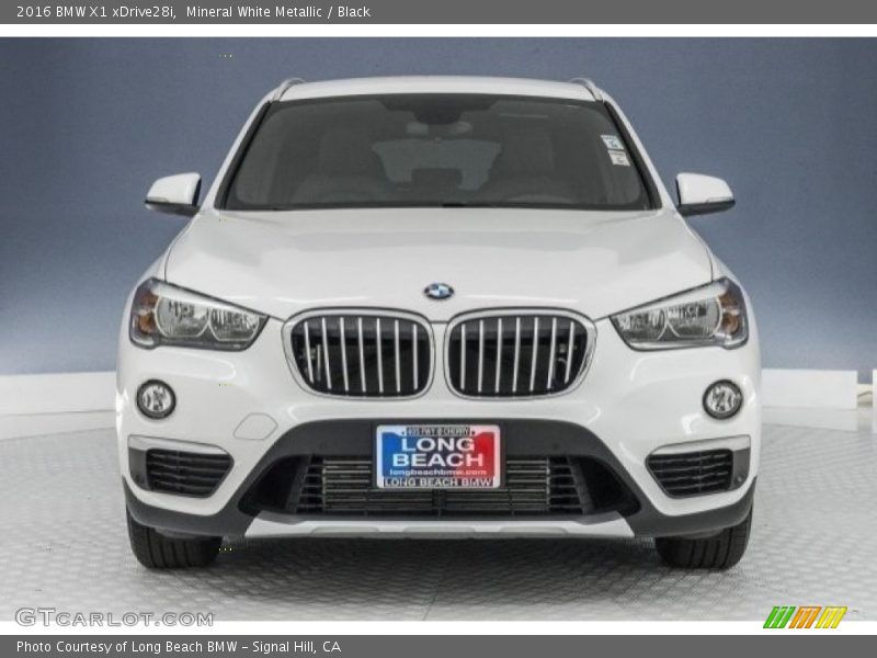 Mineral White Metallic / Black 2016 BMW X1 xDrive28i