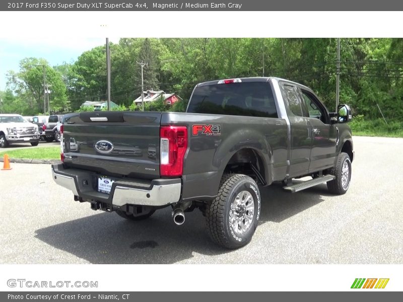 Magnetic / Medium Earth Gray 2017 Ford F350 Super Duty XLT SuperCab 4x4