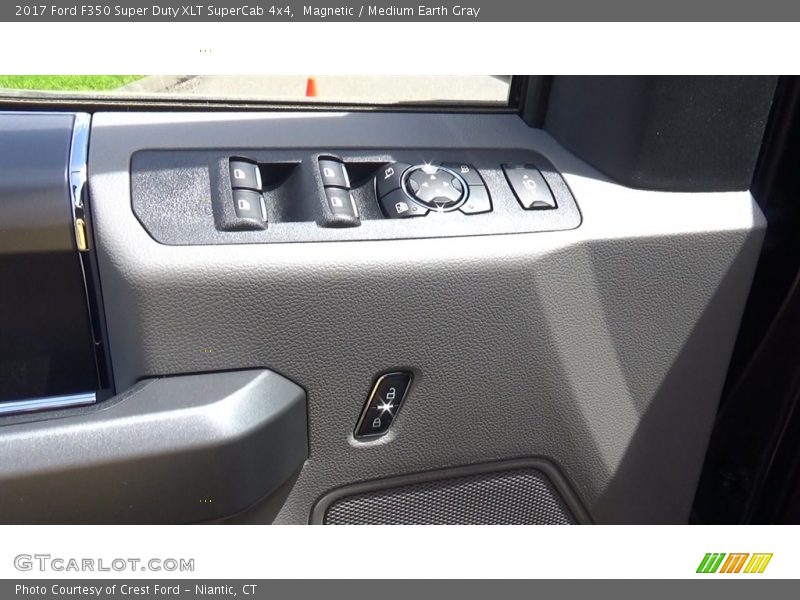 Magnetic / Medium Earth Gray 2017 Ford F350 Super Duty XLT SuperCab 4x4