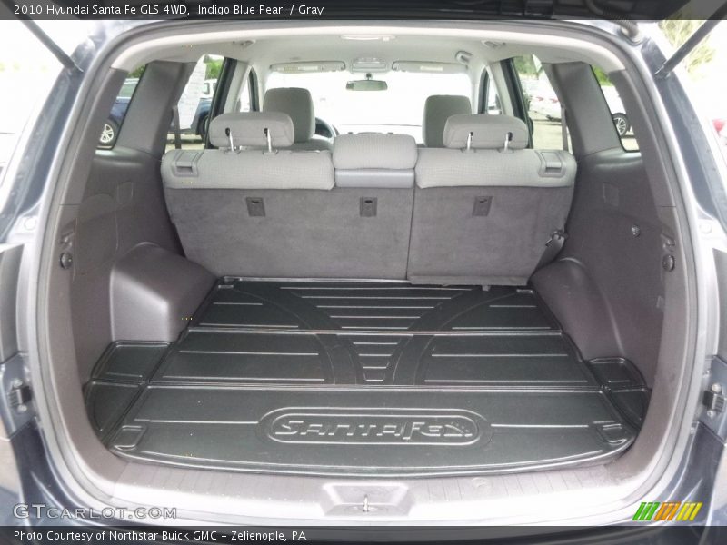 Indigo Blue Pearl / Gray 2010 Hyundai Santa Fe GLS 4WD