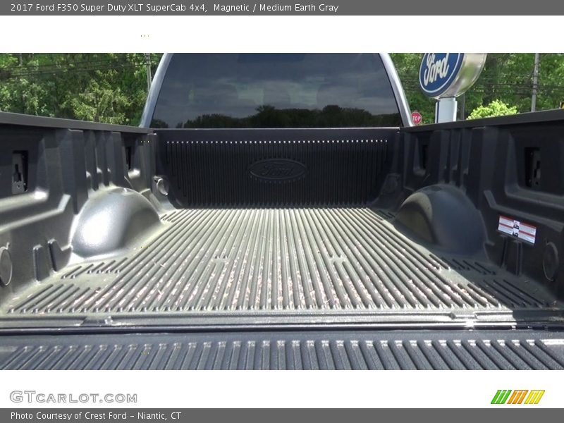 Magnetic / Medium Earth Gray 2017 Ford F350 Super Duty XLT SuperCab 4x4