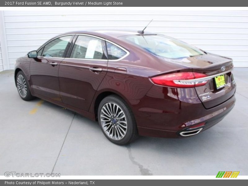 Burgundy Velvet / Medium Light Stone 2017 Ford Fusion SE AWD