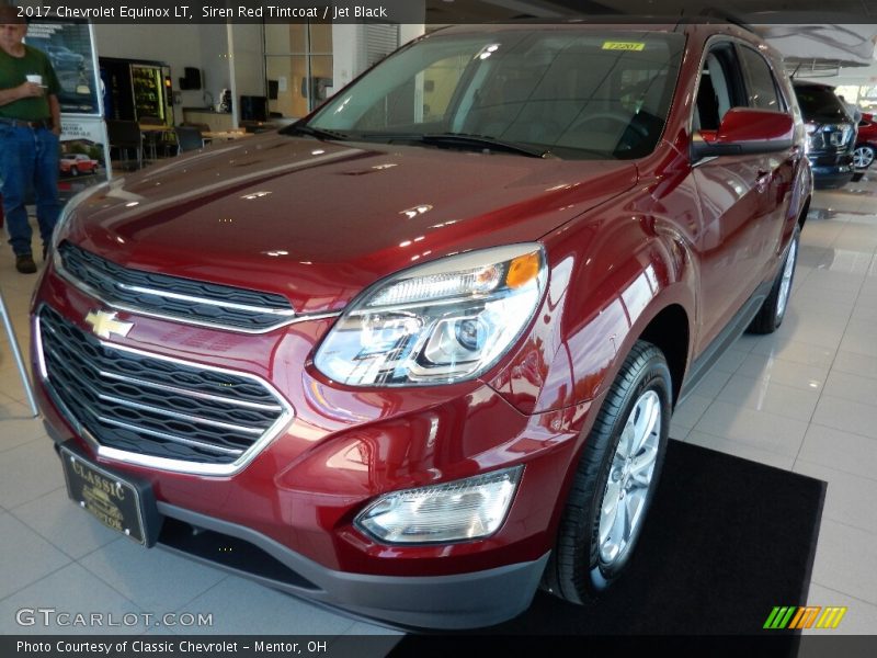 Siren Red Tintcoat / Jet Black 2017 Chevrolet Equinox LT