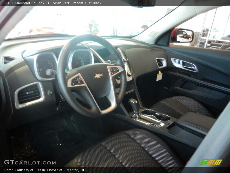 Siren Red Tintcoat / Jet Black 2017 Chevrolet Equinox LT