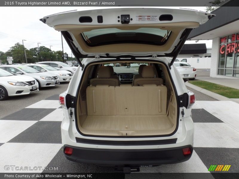 Blizzard Pearl / Almond 2016 Toyota Highlander Limited AWD