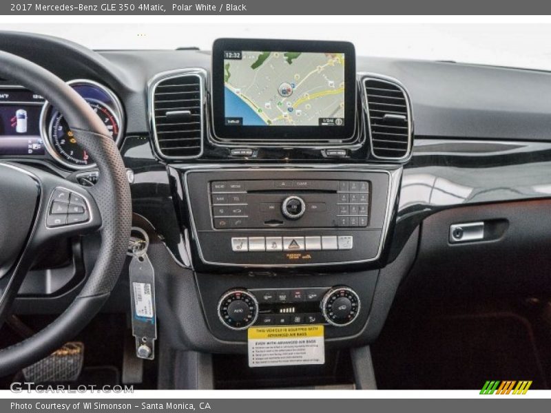 Polar White / Black 2017 Mercedes-Benz GLE 350 4Matic