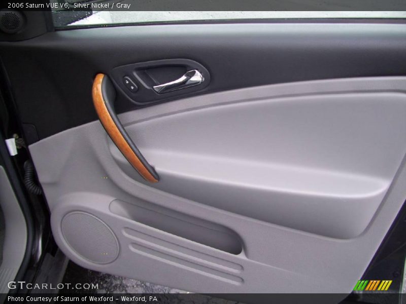 Silver Nickel / Gray 2006 Saturn VUE V6