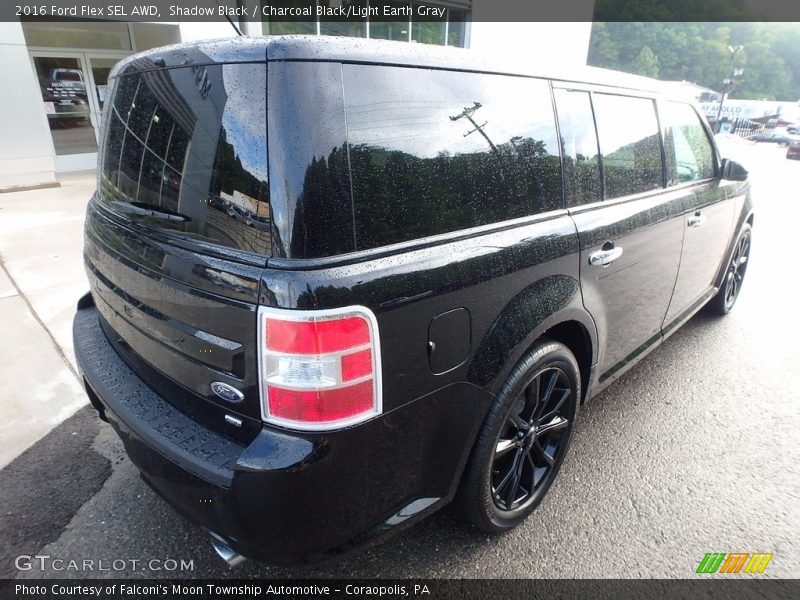 Shadow Black / Charcoal Black/Light Earth Gray 2016 Ford Flex SEL AWD