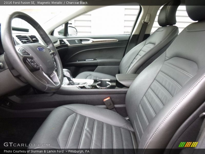 Magnetic Metallic / Charcoal Black 2016 Ford Fusion SE