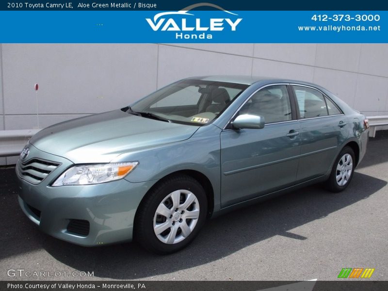 Aloe Green Metallic / Bisque 2010 Toyota Camry LE