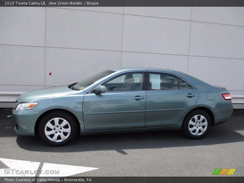 Aloe Green Metallic / Bisque 2010 Toyota Camry LE