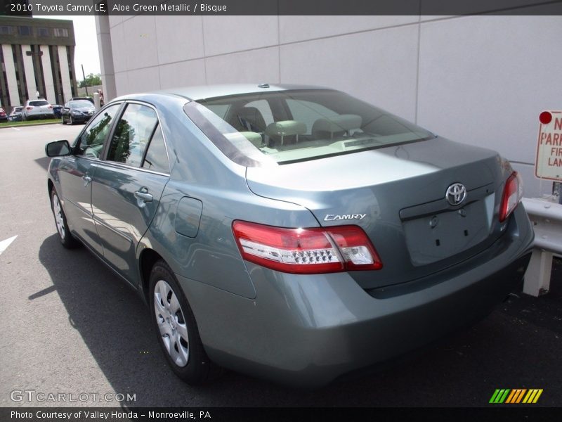 Aloe Green Metallic / Bisque 2010 Toyota Camry LE