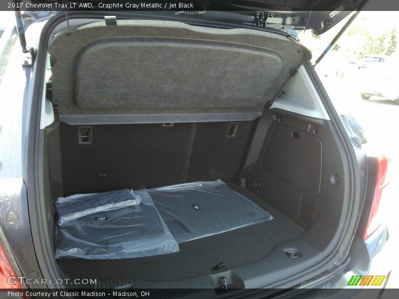 Graphite Gray Metallic / Jet Black 2017 Chevrolet Trax LT AWD