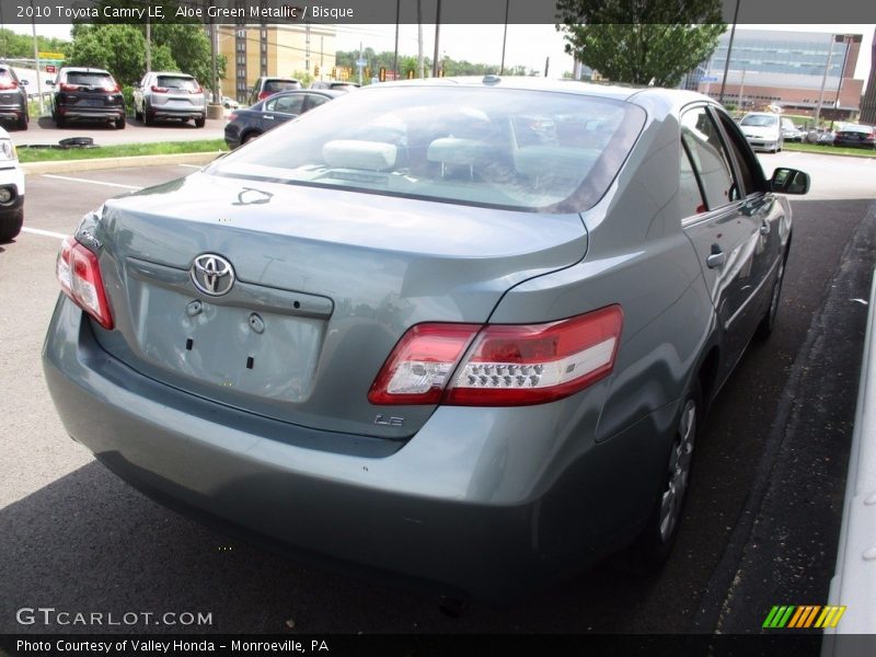 Aloe Green Metallic / Bisque 2010 Toyota Camry LE