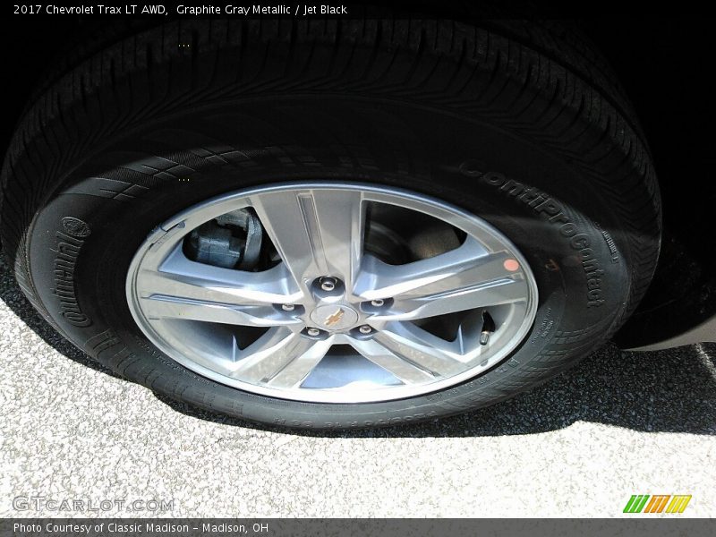 Graphite Gray Metallic / Jet Black 2017 Chevrolet Trax LT AWD